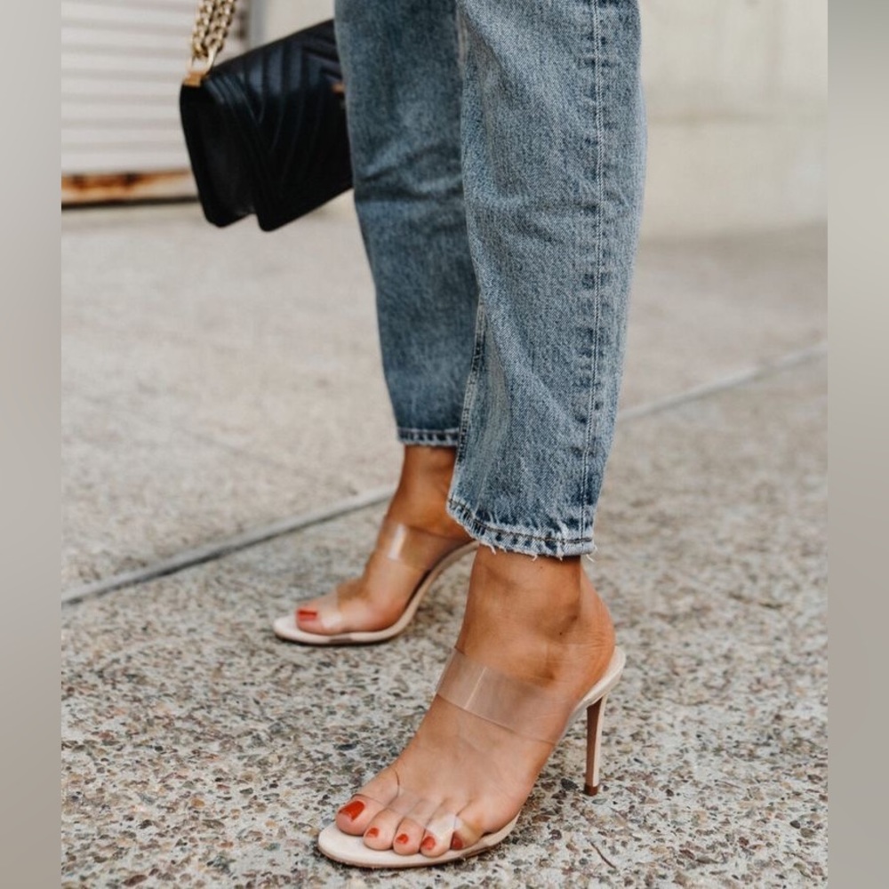SHUTZ ARIELLA STRAPPY SANDAL OYSTER NUDE CLEAR 5.5